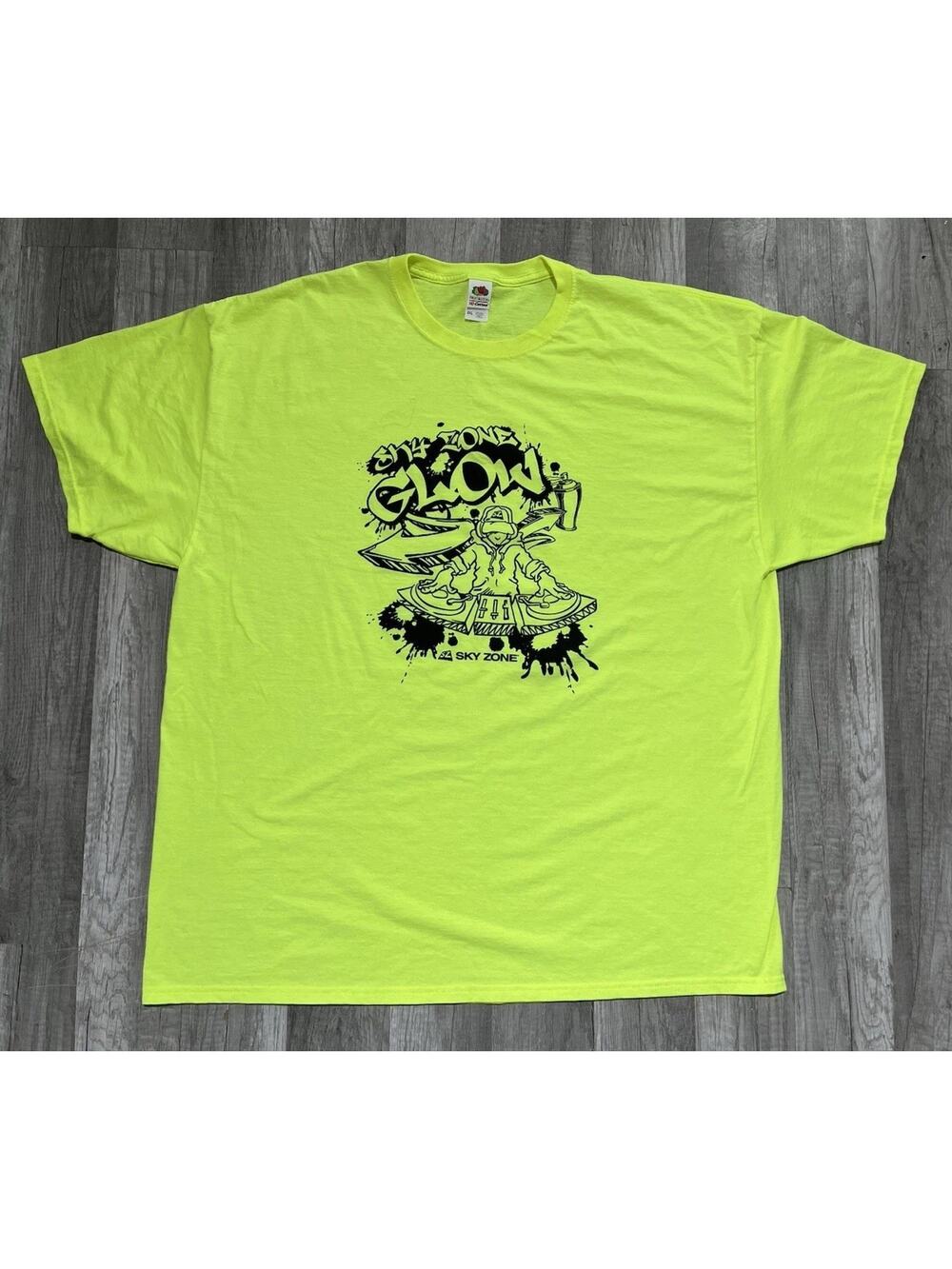 Sky Zone Glow DJ - 2XL Neon Green Short Sleeve T-shirt